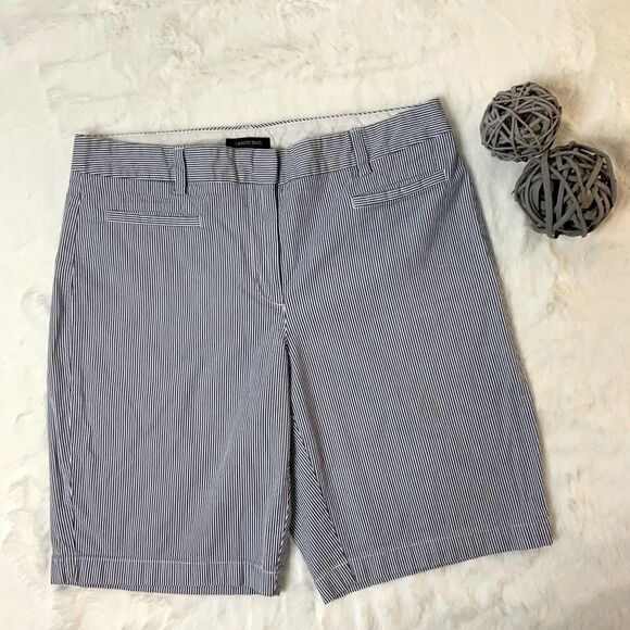 Women’s Lands End bermuda shorts - Picture 1 of 4